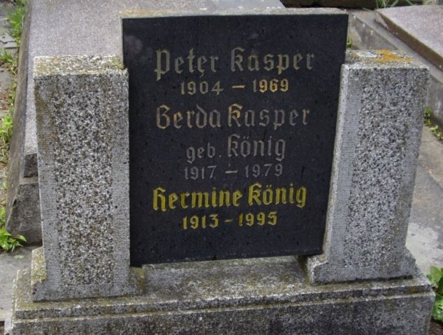 Kasper Peter 1904-1969 Koenig Gerda 1917-1979 Grabstein